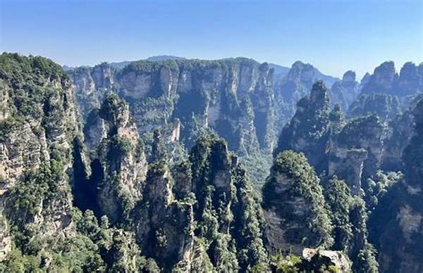 Hiking In Zhangjiajie National Forest Park In China