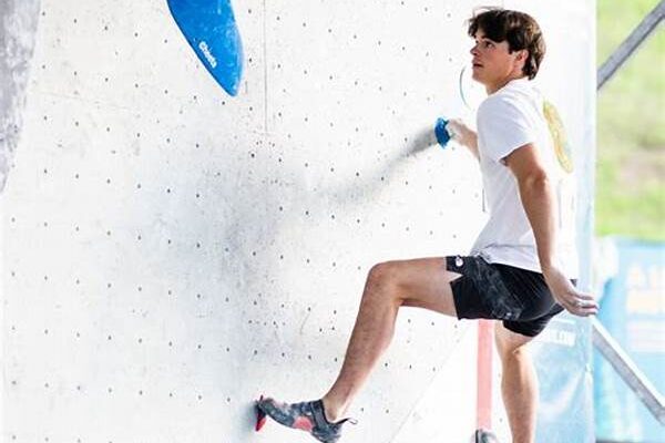 Latest Mountain Climbing Competitions