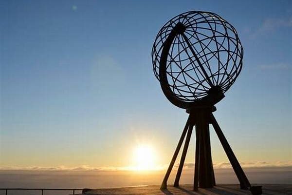 Witnessing The Midnight Sun In The Arctic Circle