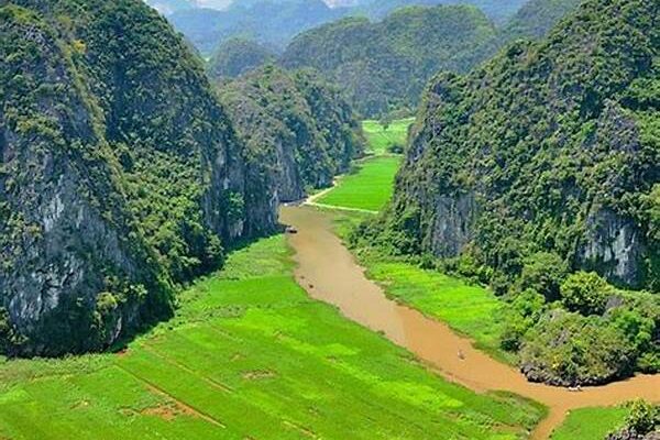 Budget-friendly Nature Tourism
