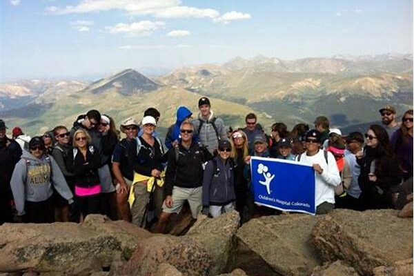Community Mountain Climbing Events