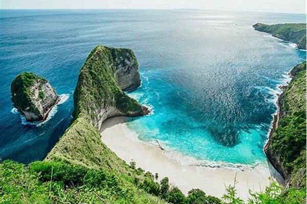 Hidden Lakes Among Natural Tourist Attractions In Bali Admired This Year