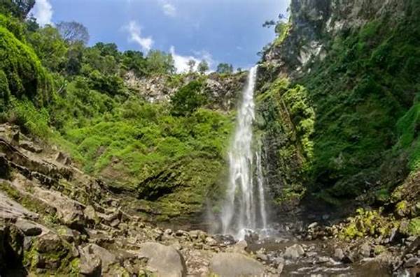 Hidden Caves Among Natural Tourist Attractions In Malang Admired
